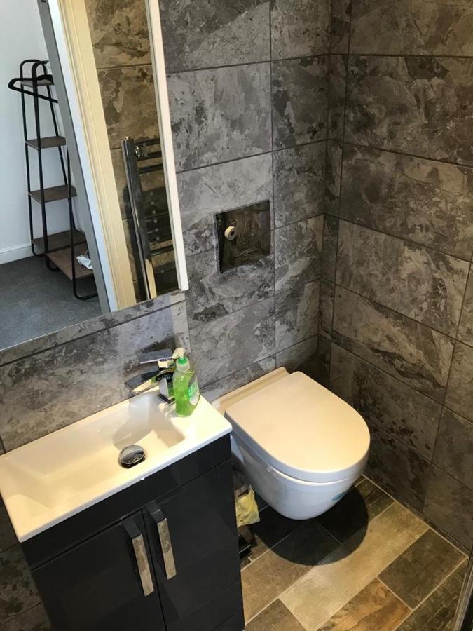 My Perfect Place Rooms & Apartments -Some Rooms With Hot Tub- Free Parking Blackpool Exterior photo