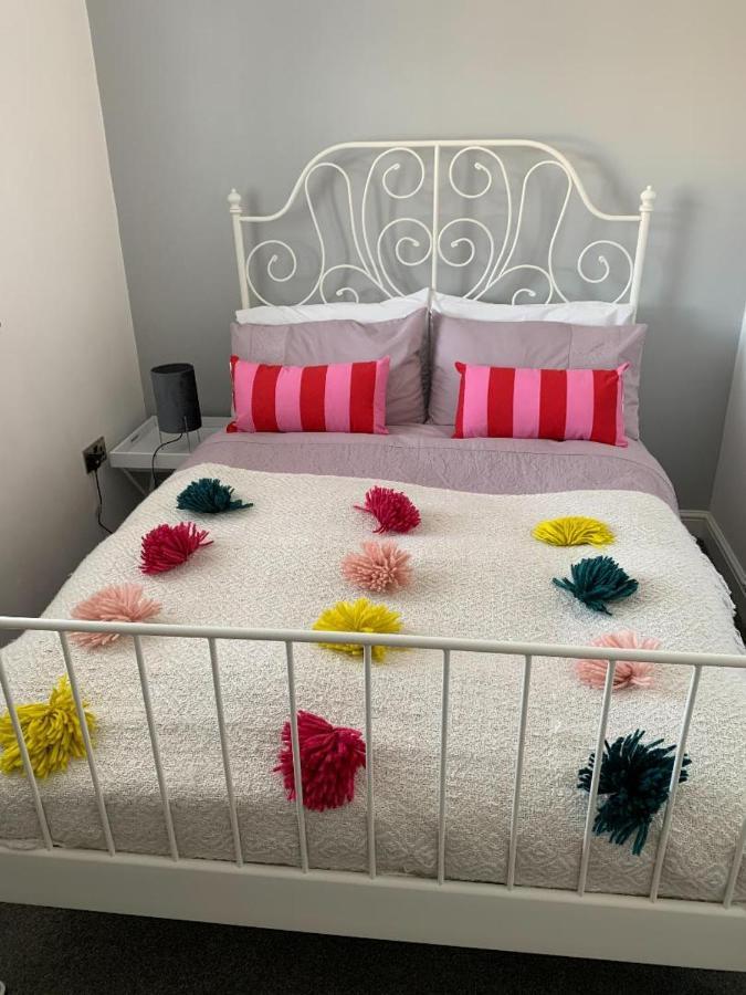 My Perfect Place Rooms & Apartments -Some Rooms With Hot Tub- Free Parking Blackpool Exterior photo